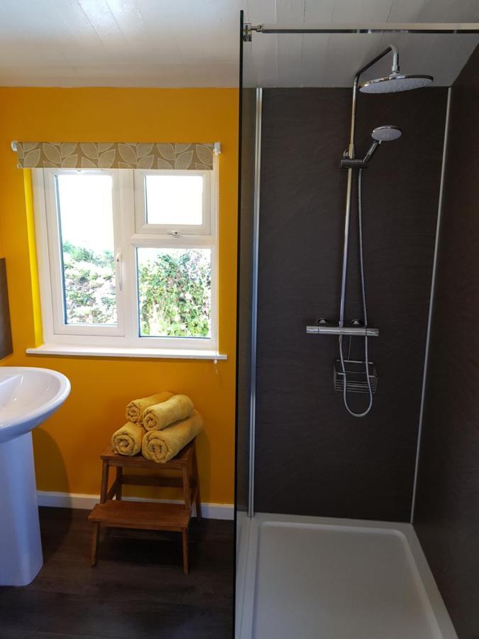 Apartment The Old Potting Shed With Hot Tub. Colan, Newquay. Newquay (Cornwall)